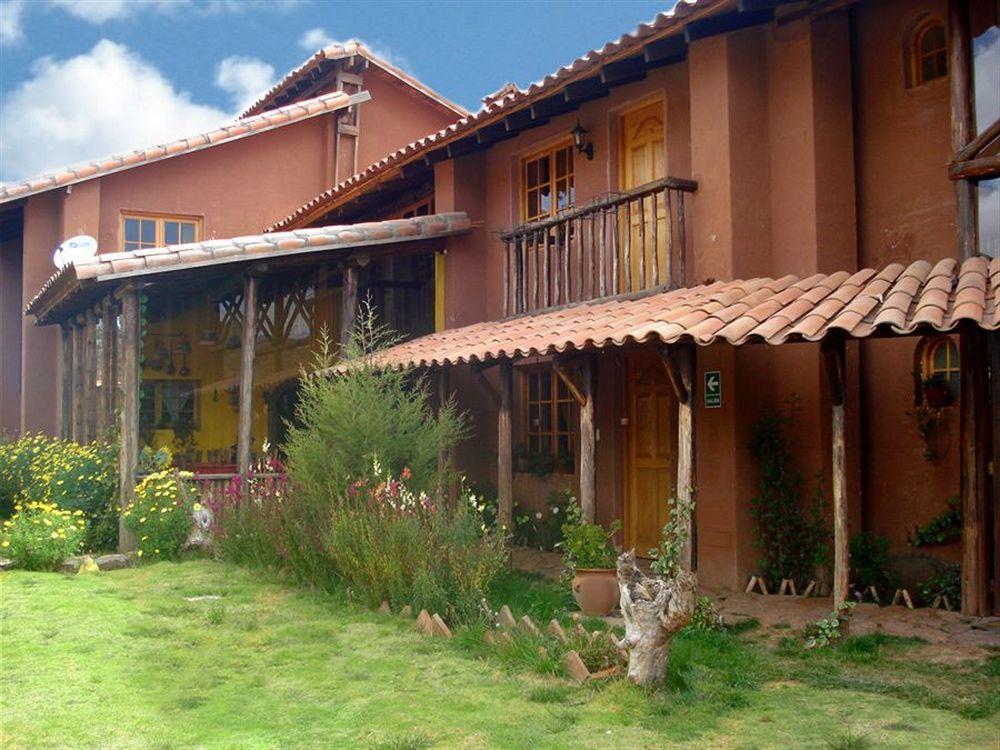 La Casa De Barro Lodge & Restaurant Chincheros  Exterior photo